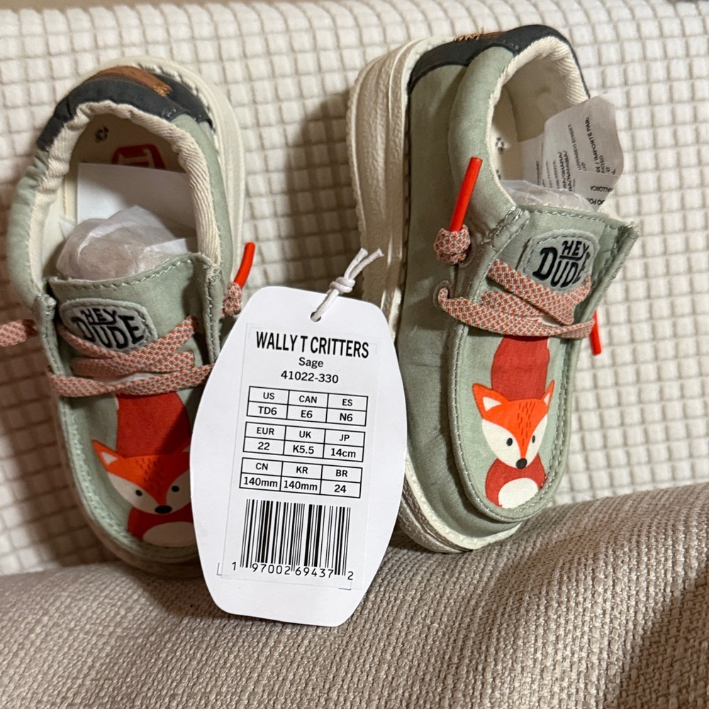 Hey Dude Kids' Green Fox Sneakers